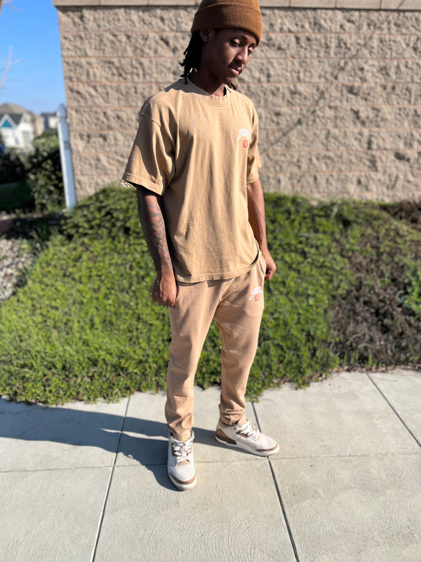 (FMB) (Bare Basics) Heavy Weight Jogger Pants