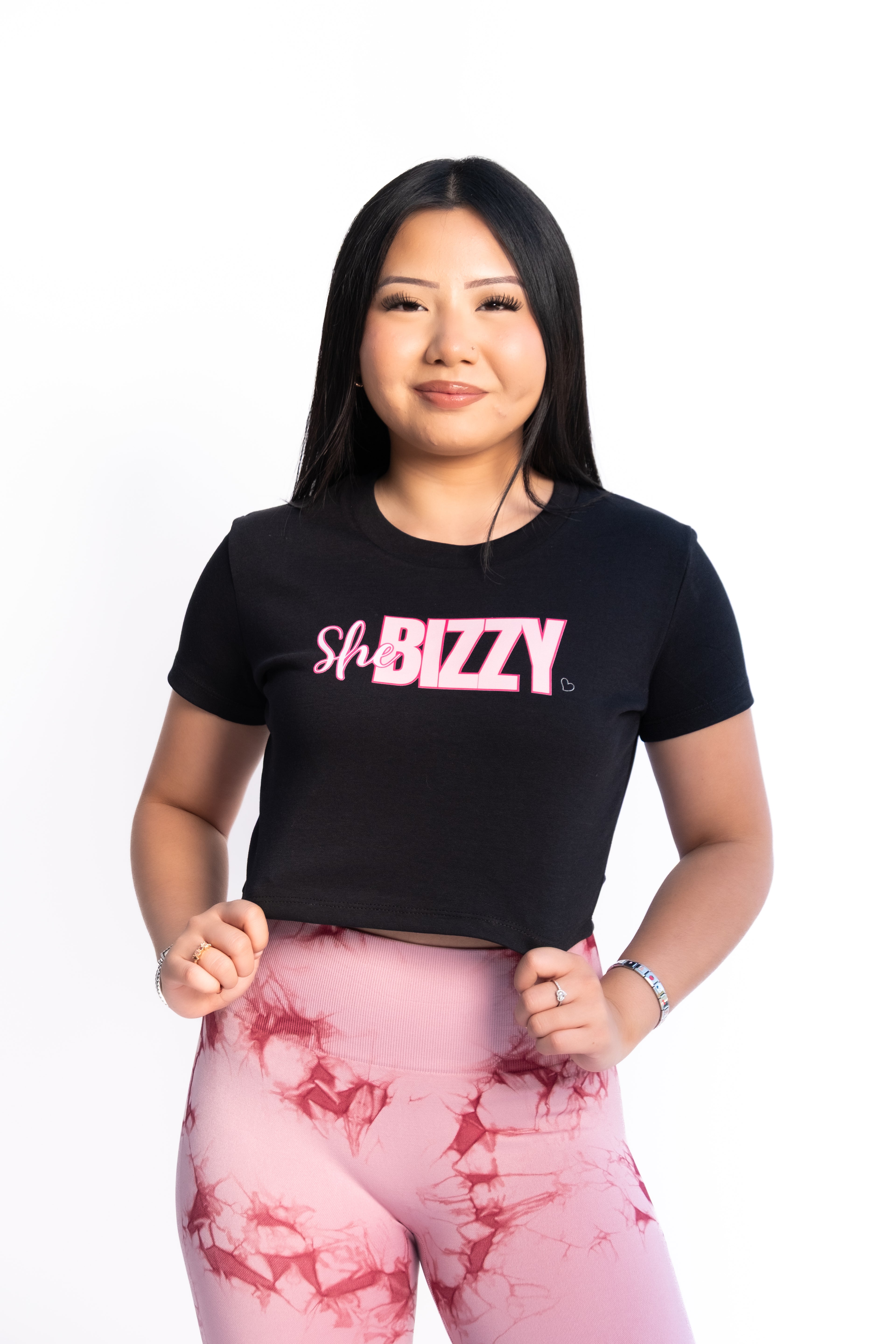 She BIZZY Statement Crop