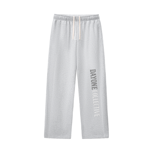 Dayone Collective Contrast-Stitched Fleece Sweatpants