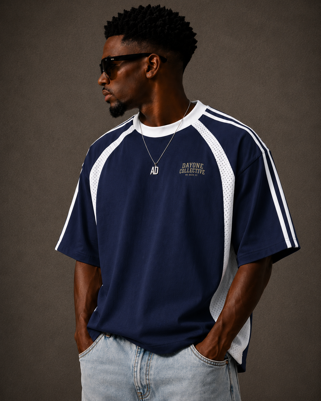 Dayone Contrast Stripes Panel Mesh T-shirt